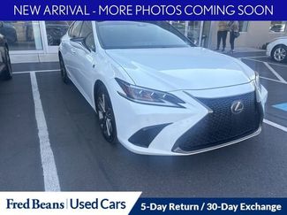 Used 2019 Lexus ES 350 F Sport w/ Accessory Package 2 video 1