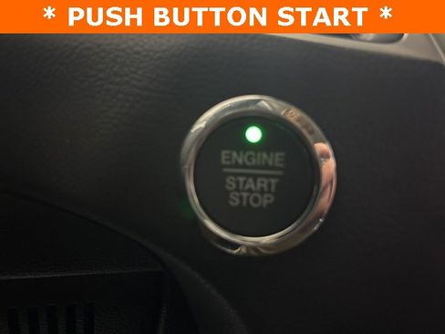 Used 2023 Ford Edge SEL w/ Convenience Package image 17