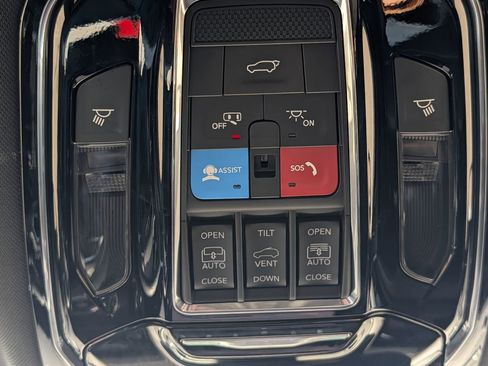 Used 2023 Jeep Grand Cherokee L Overland w/ Advanced Protech Group III image 51