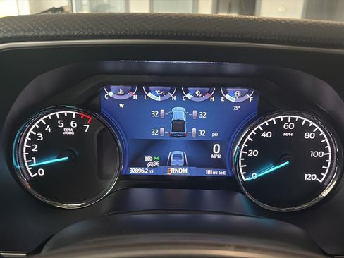 Used 2023 Ford F150 XLT w/ Equipment Group 302A High AWD/4WD image 17
