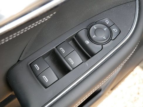 Used 2023 Buick Envision Preferred AWD/4WD image 13