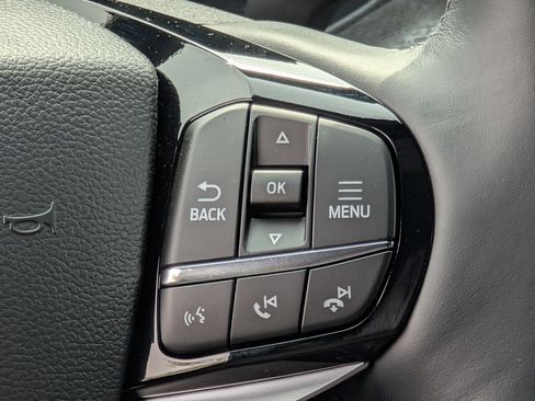 New 2026 Ford Explorer Platinum image 14