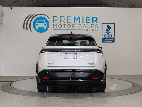 Used 2024 Nissan Ariya AWD image 16