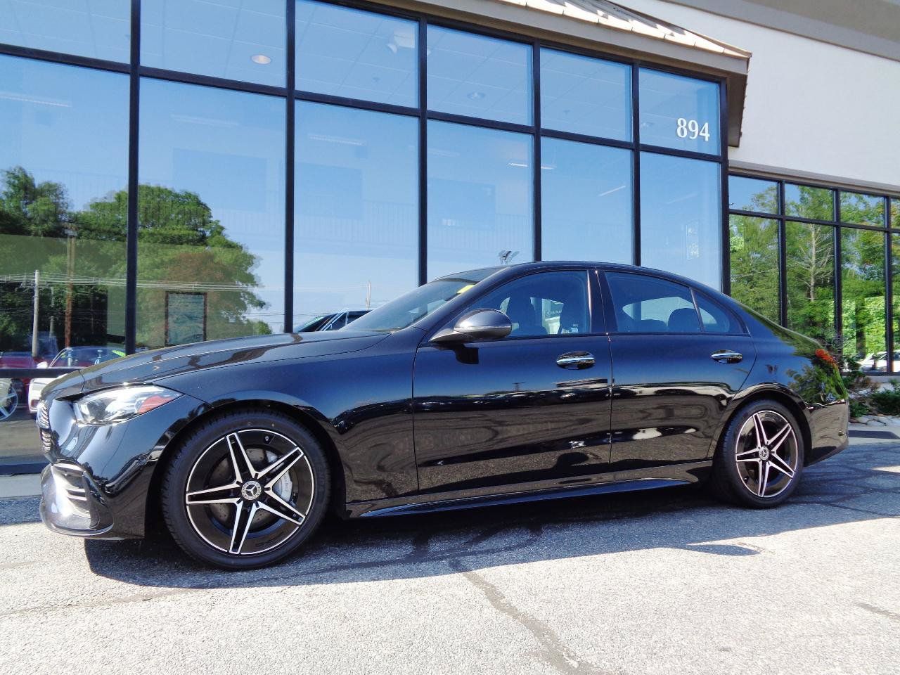 Used 2023 Mercedes-Benz C 300 4MATIC Sedan image 1