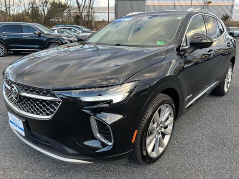 Used 2023 Buick Envision Avenir image 2