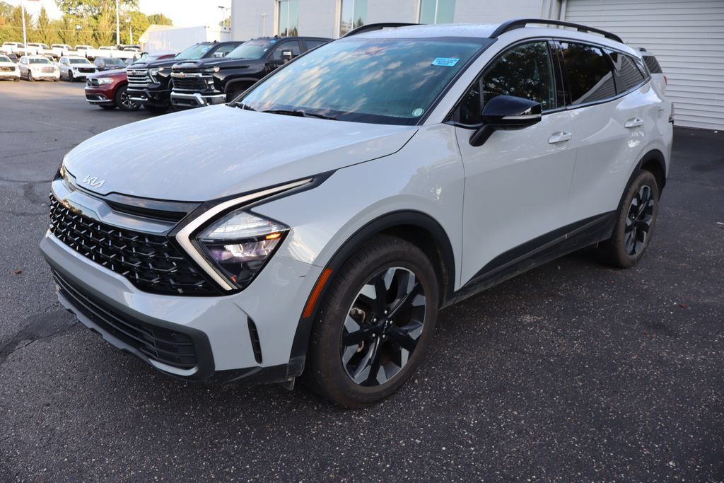 Used 2023 Kia Sportage X-Line AWD/4WD image 2