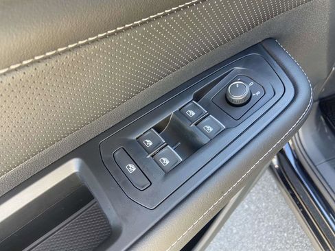 New 2026 Volkswagen Atlas Cross Sport SE image 21