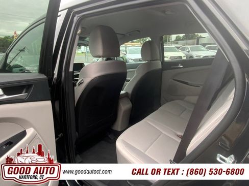 Used 2020 Hyundai Tucson SE w/ Cargo Package AWD/4WD image 12