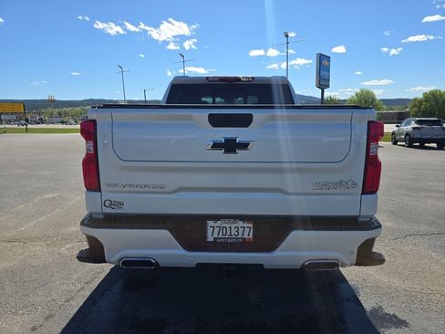 Certified 2025 Chevrolet Silverado 1500 High Country w/ High Country Premium Package AWD/4WD image 4
