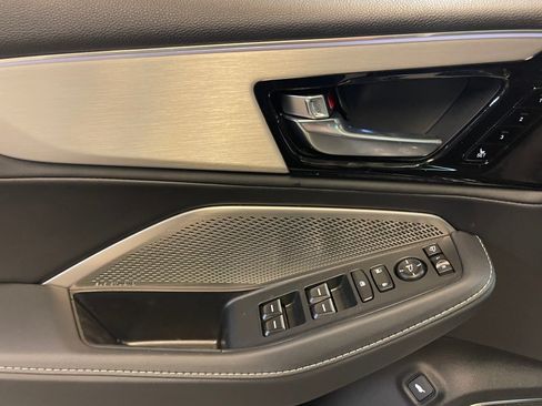 Certified 2023 Acura MDX SH-AWD w/ Technology Package image 32