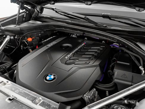 Used 2023 BMW X4 M40i image 57
