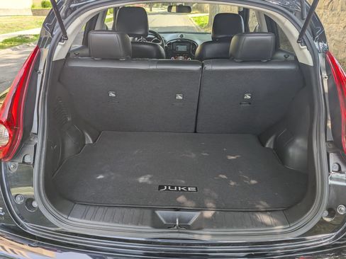 Used 2014 Nissan Juke SL image 12
