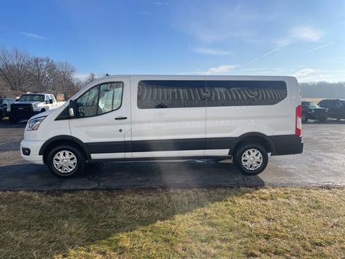 Used 2023 Ford Transit 350 XLT image 8