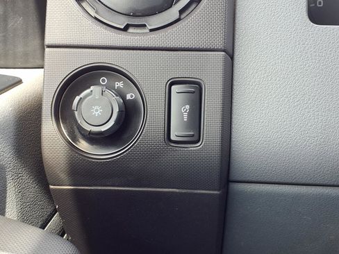 Used 2014 Ford F250 XL w/ Power Equipment Group image 15