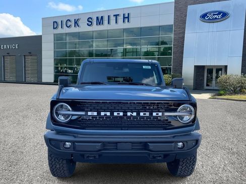 New 2025 Ford Bronco Outer Banks image 2