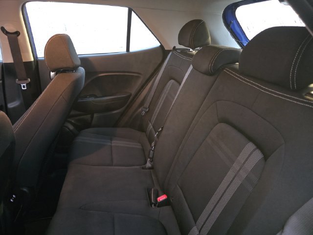 Used 2024 Hyundai Venue SEL FWD image 19