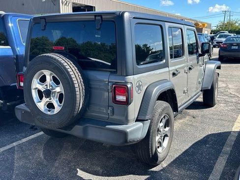 Used 2021 Jeep Wrangler Unlimited Sport AWD/4WD image 5