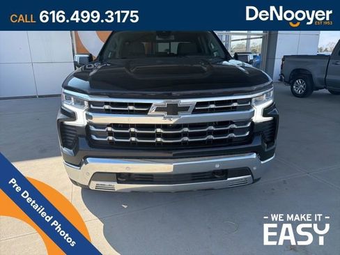 Used 2023 Chevrolet Silverado 1500 LTZ w/ LTZ Premium Package image 8