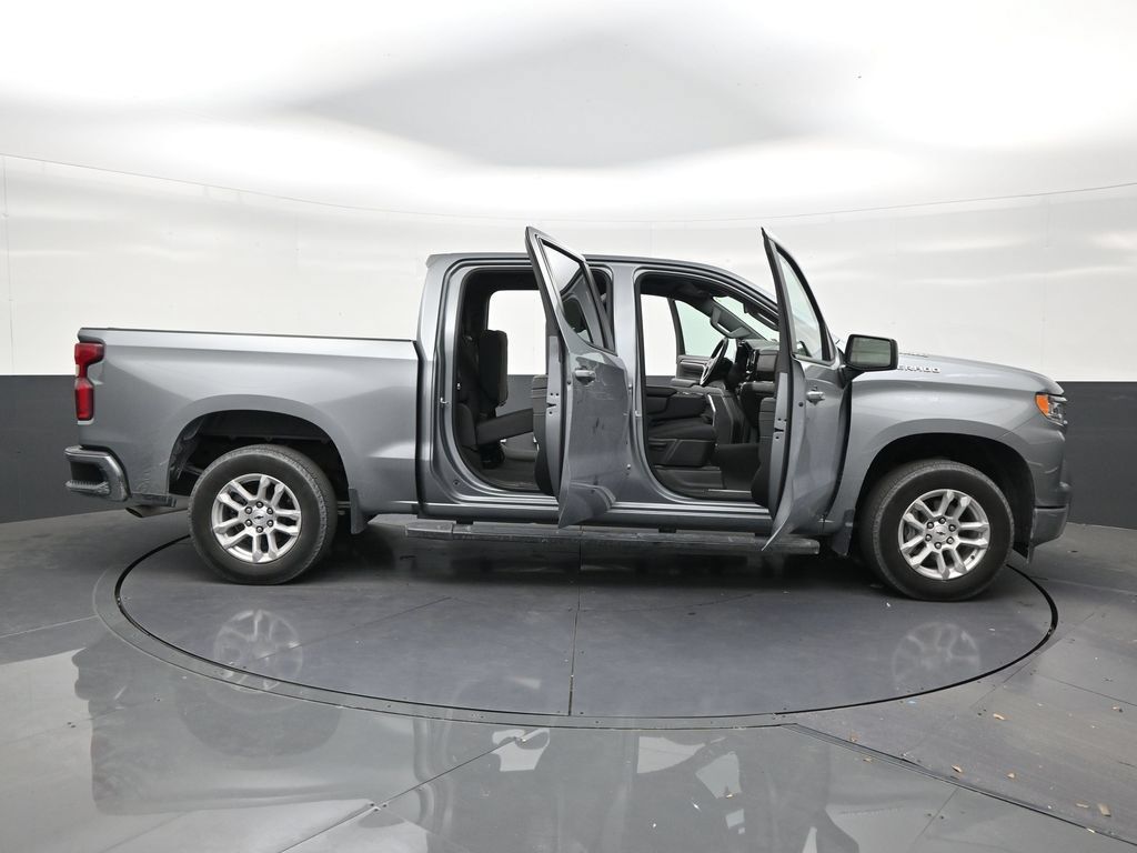 Used 2023 Chevrolet Silverado 1500 RST RWD image 28