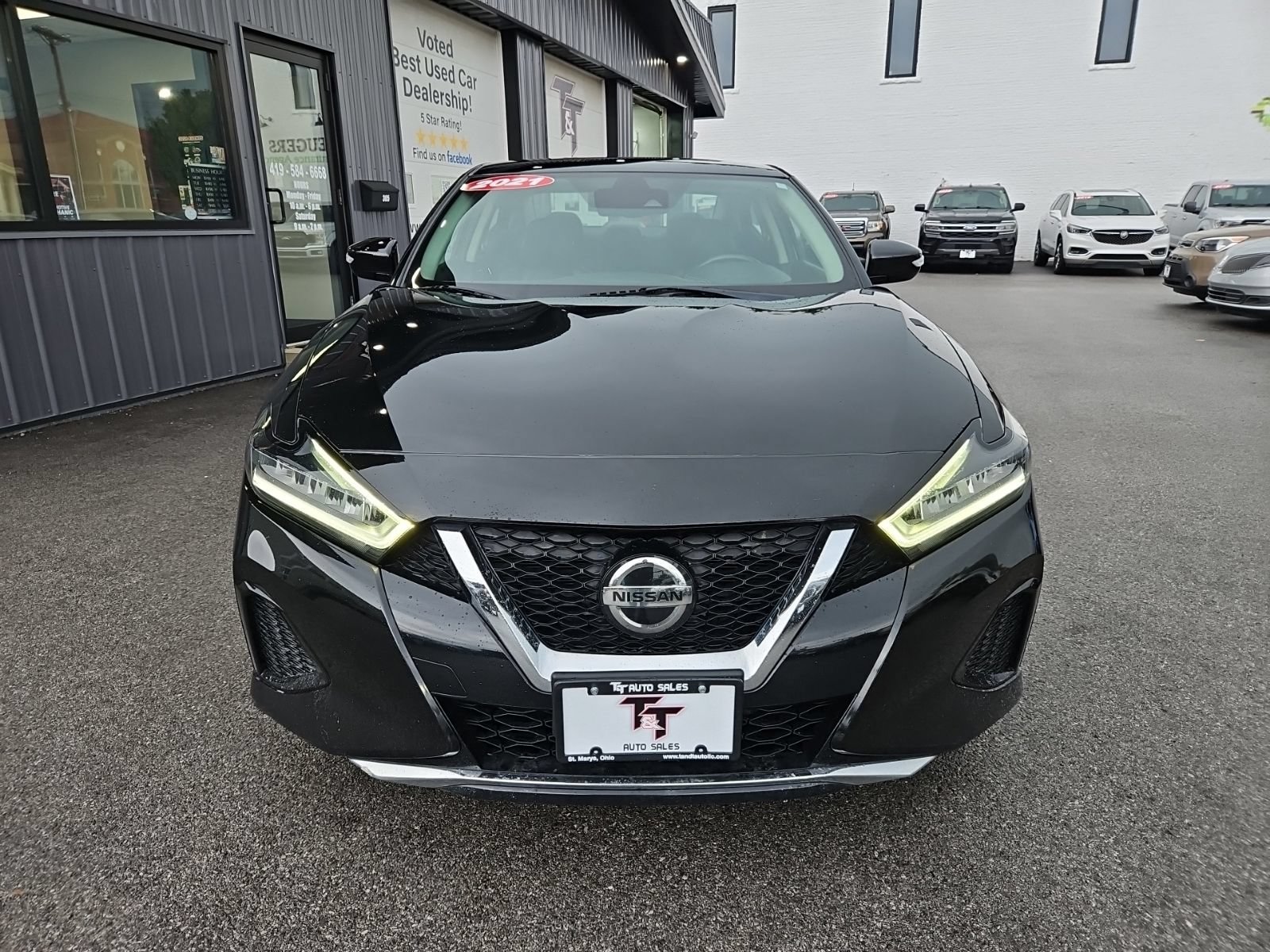 Used 2021 Nissan Maxima 3.5 SV w/ Floor Mat Group FWD image 9