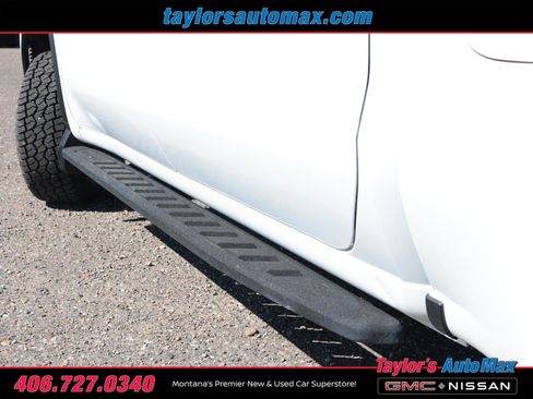 Used 2023 GMC Sierra 1500 AT4 w/ Technology Package image 52