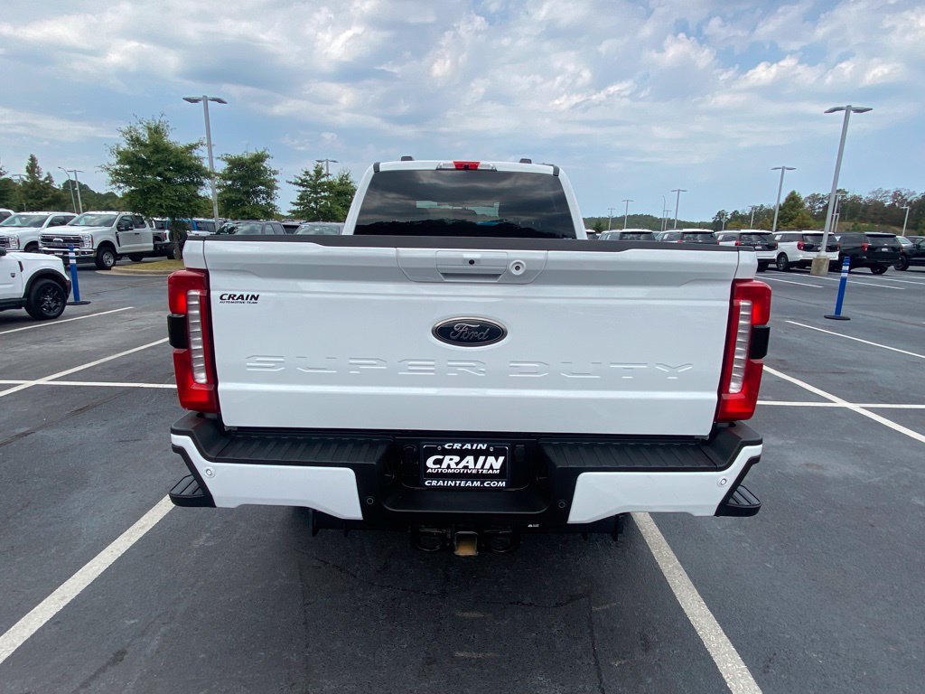 Used 2025 Ford F250 Lariat w/ Black Appearance Package AWD/4WD image 6