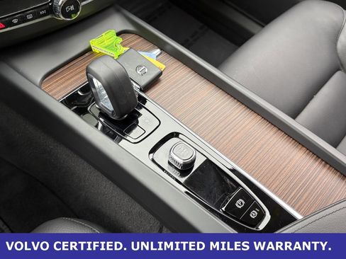 Certified 2023 Volvo XC60 B5 Plus w/ Protection Package Premier image 20