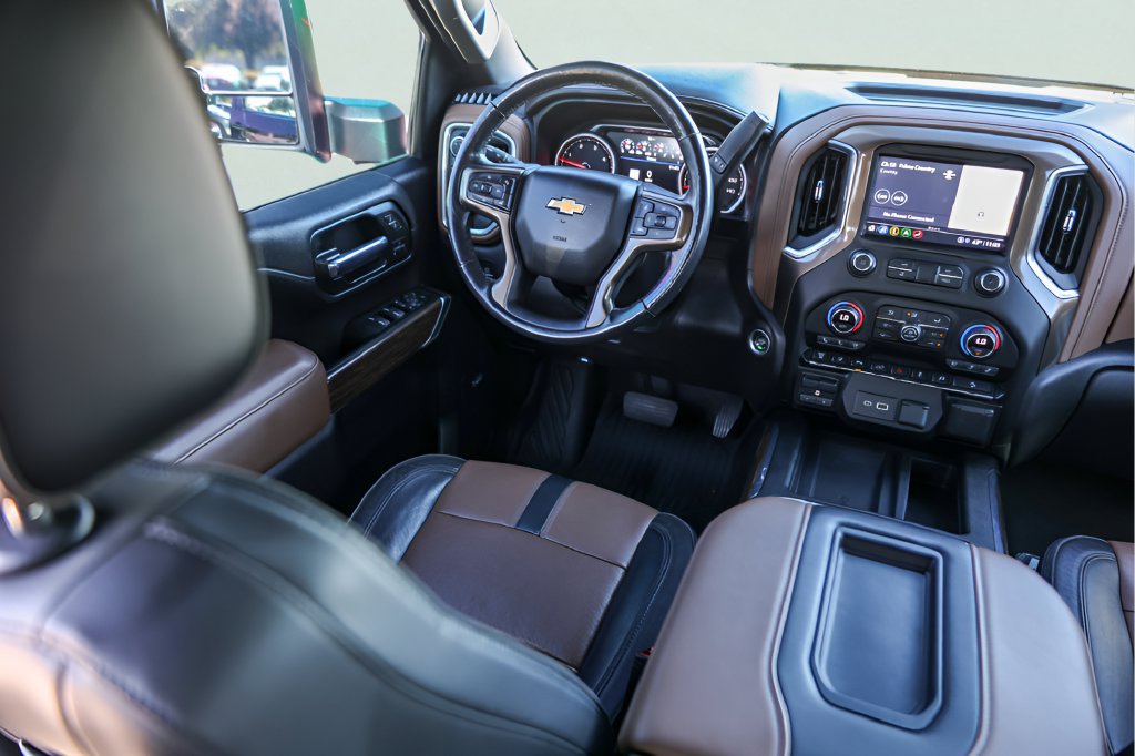 Used 2021 Chevrolet Silverado 2500 High Country w/ Z71 Off-Road Package AWD/4WD image 29