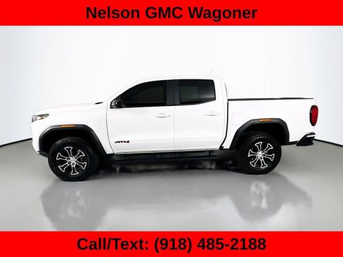 Used 2024 GMC Canyon AT4 AWD/4WD image 8