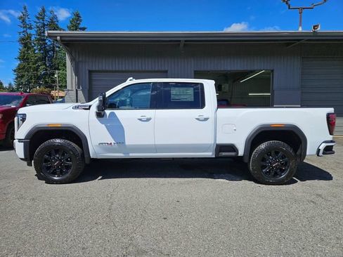 New 2026 GMC Sierra 2500 AT4 AWD/4WD image 2
