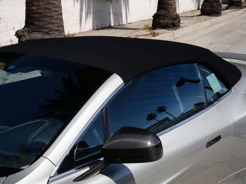 Used 2014 Aston Martin Vanquish Volante RWD image 15