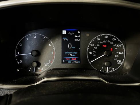 Used 2025 Toyota Corolla Hatchback FWD image 10