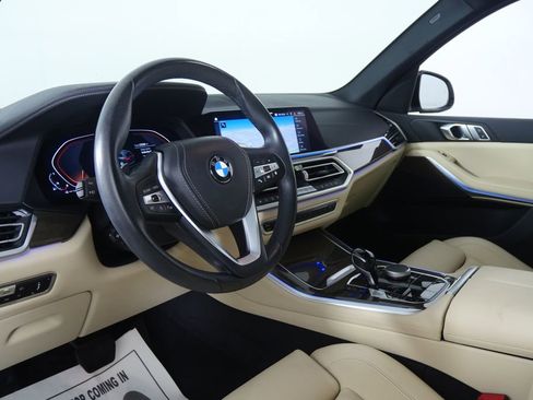Certified 2022 BMW X5 xDrive40i w/ Premium Package AWD/4WD image 12