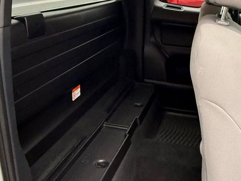 Used 2020 Toyota Tacoma SR image 17