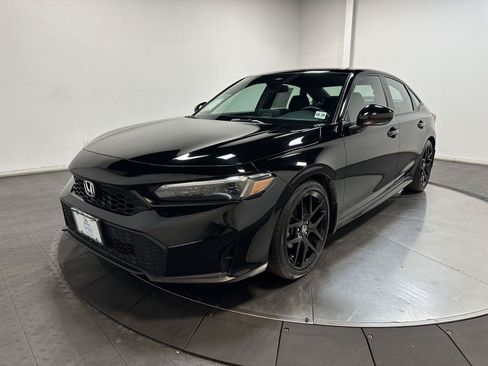 Used 2025 Honda Civic Sport image 6