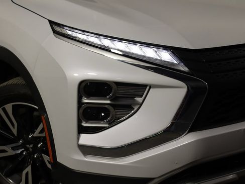 Used 2024 Mitsubishi Eclipse Cross SE AWD/4WD image 44