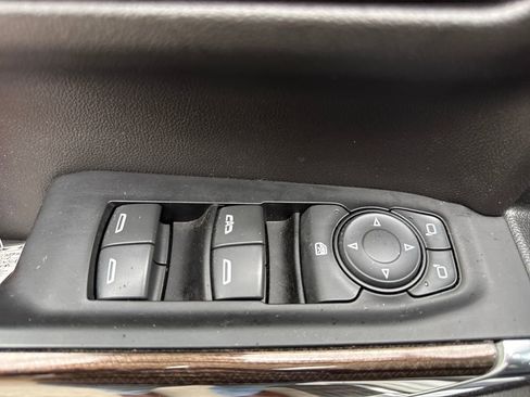 Used 2019 Chevrolet Silverado 1500 LT w/ All-Star Edition image 15