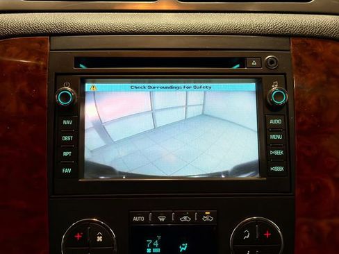 Used 2008 Chevrolet Avalanche LTZ w/ LTZ Preferred Equipment Group image 13