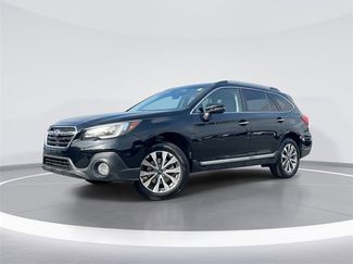 Used 2019 Subaru Outback 2.5i Touring video 1