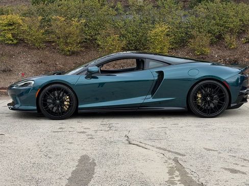 Used 2021 McLaren GT image 6