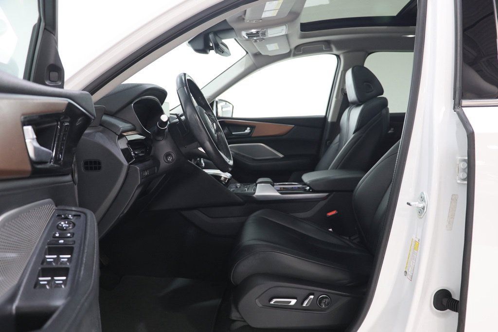 Used 2022 Acura MDX SH-AWD image 16