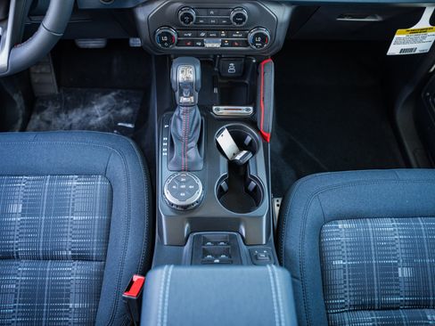 New 2026 Ford Bronco Heritage Edition AWD/4WD image 31