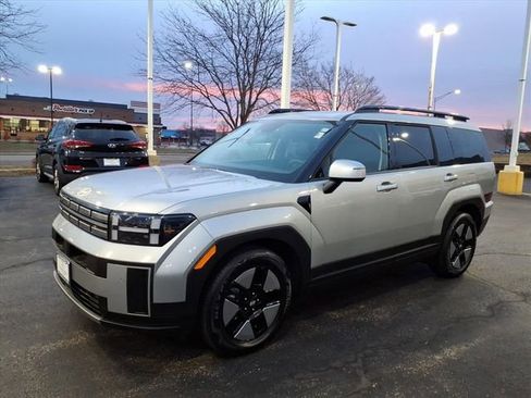 Used 2025 Hyundai Santa Fe SEL image 7