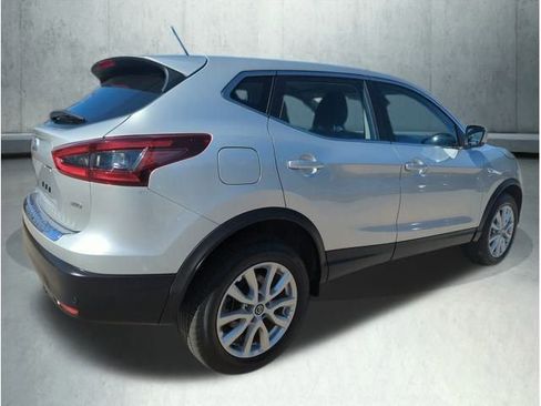 Used 2020 Nissan Rogue Sport S w/ Appearance Package image 9