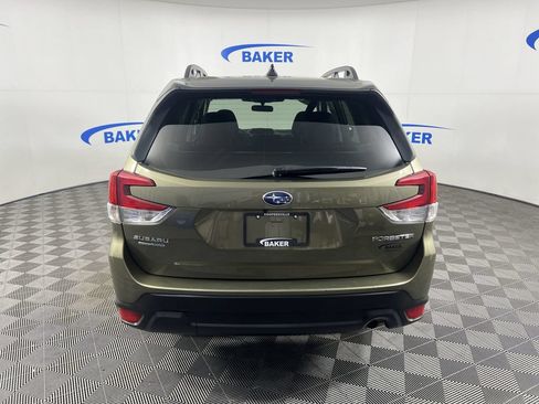 Used 2024 Subaru Forester Premium AWD/4WD image 7