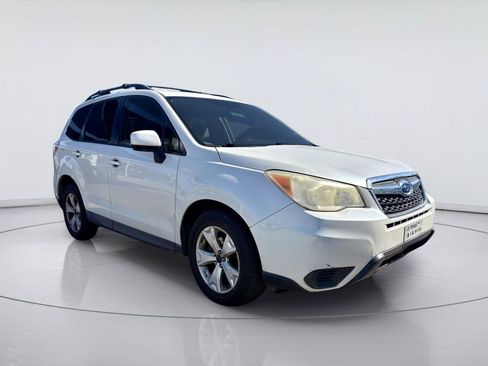 Used 2015 Subaru Forester 2.5i Premium w/ All-Weather Package AWD/4WD image 1