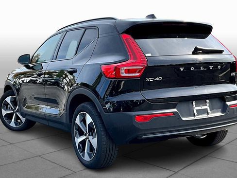 Certified 2023 Volvo XC40 B5 Plus w/ Driver Assist Package image 11