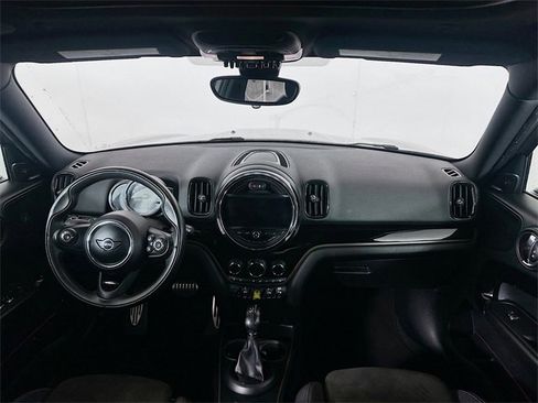 Used 2019 MINI Cooper Countryman SE w/ Signature Upholstery Package image 24