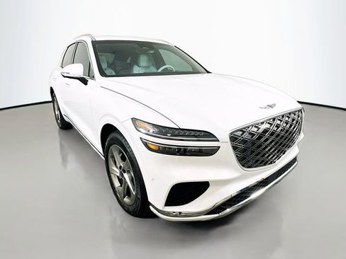 Certified 2026 Genesis GV70 2.5T Advanced image 3