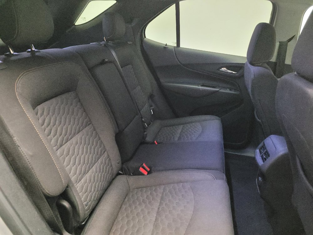 Used 2018 Chevrolet Equinox LT FWD image 19